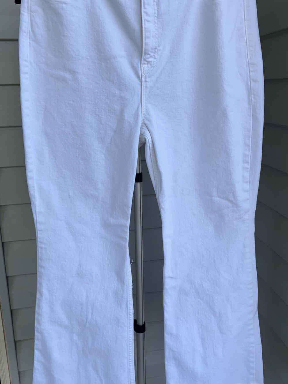 Old Navy Higher High Rise‎ Flare Jeans Womens 14 White Raw Hem